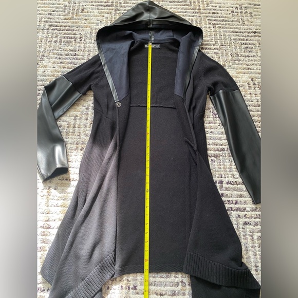 BLANKNYC faux leather trim long hooded jacket Size S Black - Picture 4 of 6